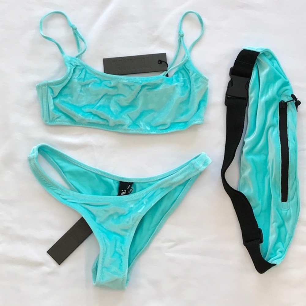 TRIANGL - Women’s bikini and waist pack, size small, NWT